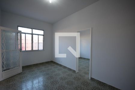 Sala de casa para alugar com 3 quartos, 80m² em Bento Ribeiro, Rio de Janeiro