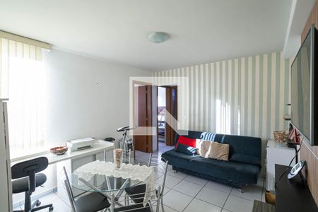 Sala  de apartamento para alugar com 2 quartos, 70m² em Itatiaia, Belo Horizonte