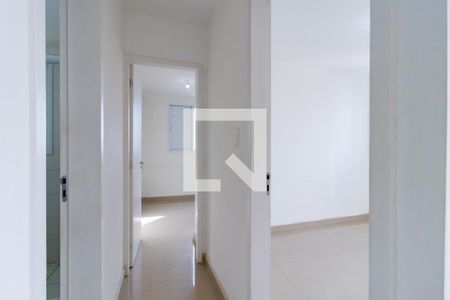 Corredor de apartamento para alugar com 2 quartos, 48m² em Jardim Santa Cruz (sacomã), São Paulo