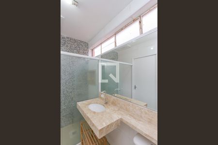 Casa à venda com 100m², 2 quartos e 2 vagasBanheiro