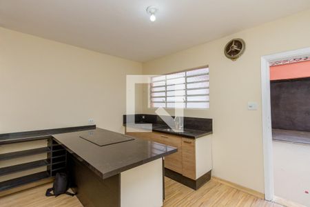 Casa à venda com 100m², 2 quartos e 2 vagasCozinha