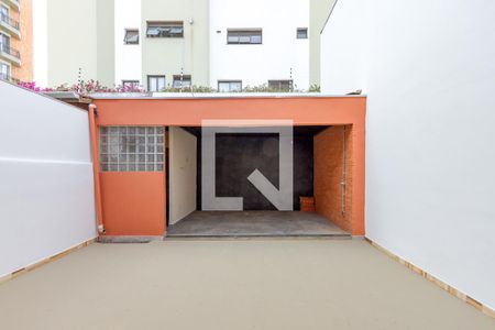 Casa à venda com 100m², 2 quartos e 2 vagasQuintal