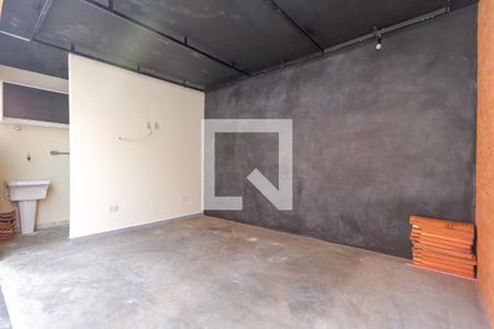 Casa à venda com 100m², 2 quartos e 2 vagasQuintal