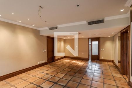 Apartamento à venda com 273m², 3 quartos e 2 vagas Apartamento à venda com 273m², 3 quartos e 2 vagasSala 2