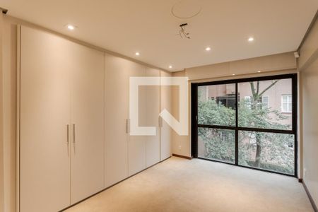 Apartamento à venda com 273m², 3 quartos e 2 vagas Apartamento à venda com 273m², 3 quartos e 2 vagasSuíte 1