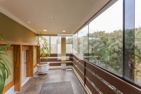 Apartamento à venda com 273m², 3 quartos e 2 vagas Apartamento à venda com 273m², 3 quartos e 2 vagasVaranda