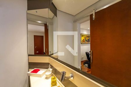 Casa à venda com 380m², 4 quartos e 5 vagasLavabo