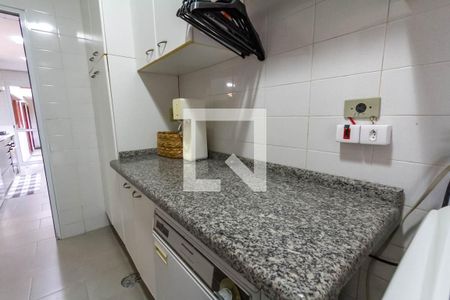 Casa à venda com 380m², 4 quartos e 5 vagasÁrea de serviço