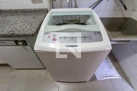 Casa à venda com 380m², 4 quartos e 5 vagasÁrea de serviço