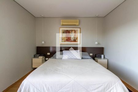 Casa à venda com 380m², 4 quartos e 5 vagasSuíte 3