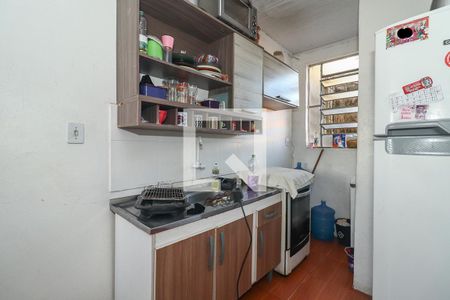 Sala / Cozinha de apartamento à venda com 2 quartos, 47m² em Rubem Berta, Porto Alegre