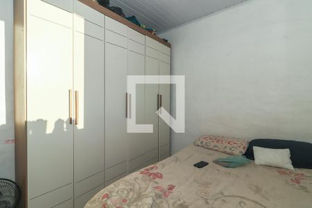 Quarto de apartamento à venda com 2 quartos, 47m² em Rubem Berta, Porto Alegre