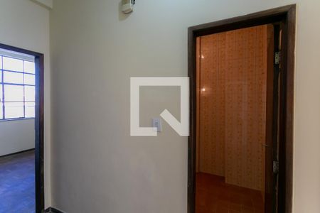 Corredor de apartamento à venda com 3 quartos, 110m² em Barro Preto, Belo Horizonte