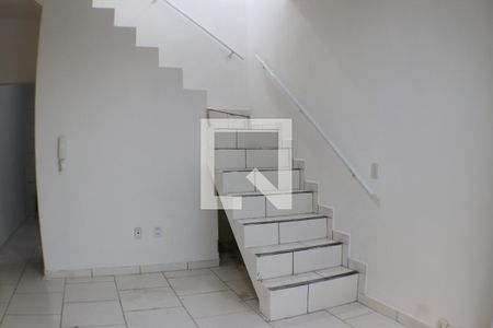 Sala de casa para alugar com 2 quartos, 120m² em Curicica, Rio de Janeiro
