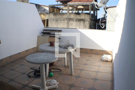 Casa para alugar com 120m², 2 quartos e 1 vagaTerraço