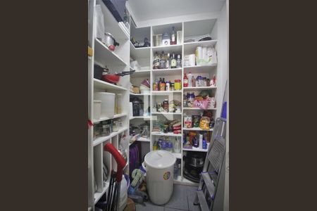 Apartamento à venda com 200m², 4 quartos e 4 vagasDespensa