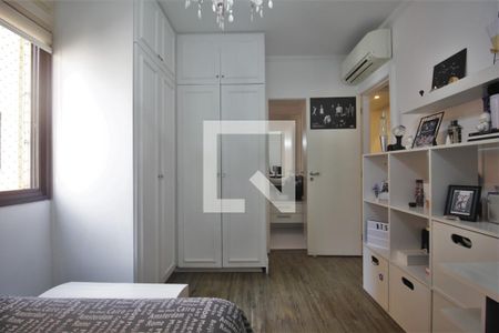 Apartamento à venda com 200m², 4 quartos e 4 vagasSuíte 1