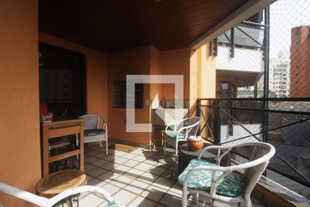 Varanda gourmet de apartamento à venda com 4 quartos, 200m² em Jardim Ampliação, São Paulo