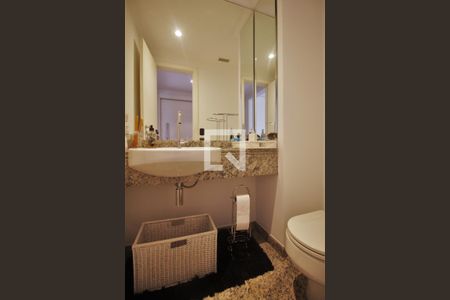 Lavabo de apartamento à venda com 4 quartos, 200m² em Jardim Ampliação, São Paulo