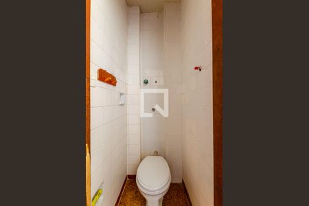 Apartamento à venda com 97m², 2 quartos e 1 vagaBanheiro de Serviço