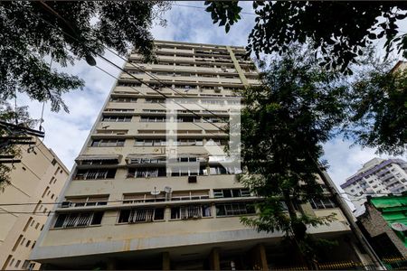 Apartamento à venda com 97m², 2 quartos e 1 vagaFachada