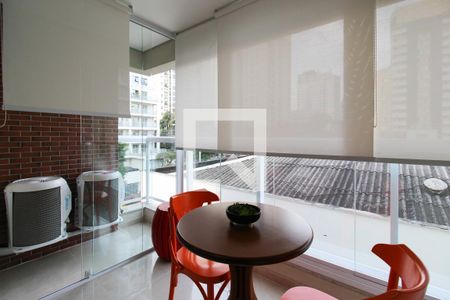 Varanda de apartamento à venda com 1 quarto, 45m² em Indianópolis, São Paulo