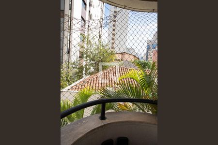 Apartamento à venda com 172m², 4 quartos e 2 vagasSacada