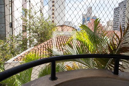 Apartamento à venda com 172m², 4 quartos e 2 vagasSacada