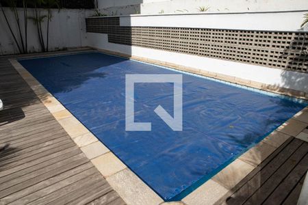 Apartamento à venda com 172m², 4 quartos e 2 vagasÁrea comum - Piscina