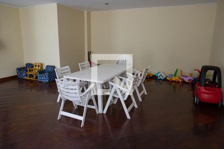 Apartamento à venda com 172m², 4 quartos e 2 vagasBrinquedoteca