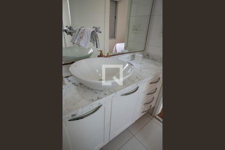 Apartamento à venda com 172m², 4 quartos e 2 vagasBanheiro da Suíte 2