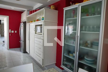 Apartamento à venda com 172m², 4 quartos e 2 vagasCorredor