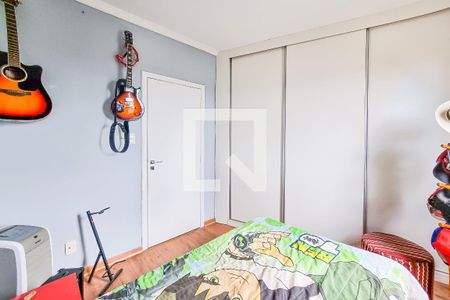 Casa à venda com 330m², 5 quartos e 5 vagas Casa à venda com 330m², 5 quartos e 5 vagasQuarto 3