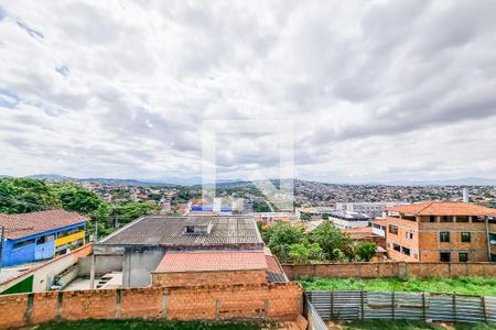 Casa à venda com 330m², 5 quartos e 5 vagas Casa à venda com 330m², 5 quartos e 5 vagasVista do Quarto 2
