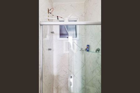 Casa à venda com 330m², 5 quartos e 5 vagas Casa à venda com 330m², 5 quartos e 5 vagasBanheiro Social