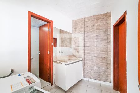 Casa à venda com 330m², 5 quartos e 5 vagas Casa à venda com 330m², 5 quartos e 5 vagasÁrea de Serviço