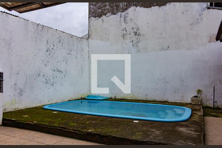 Casa à venda com 99m², 3 quartos e 1 vagaPiscina