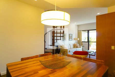 Sala de apartamento à venda com 5 quartos, 318m² em Barra da Tijuca, Rio de Janeiro
