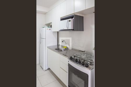 Apartamento à venda com 28m², 1 quarto e sem vagaCozinha e Área de Serviço
