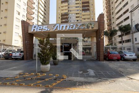 Apartamento para alugar com 58m², 2 quartos e 1 vagaFachada e portaria