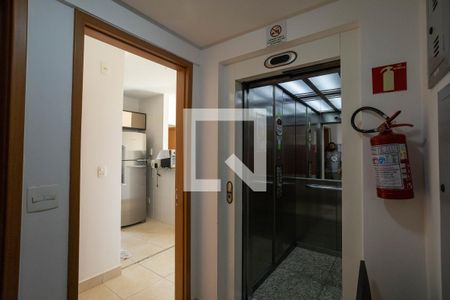 Apartamento para alugar com 58m², 2 quartos e 1 vagaHall de Entrada