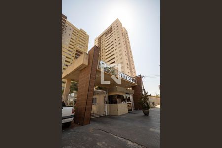 Apartamento para alugar com 58m², 2 quartos e 1 vagaFachada e portaria