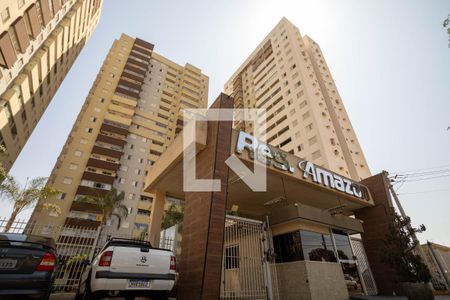 Apartamento para alugar com 58m², 2 quartos e 1 vagaFachada e portaria