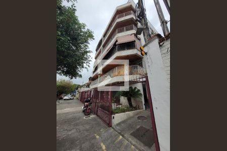 Apartamento para alugar com 80m², 2 quartos e 1 vagaFachada