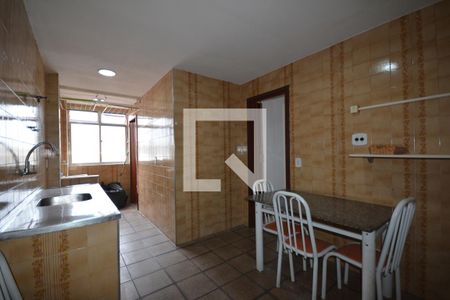 Apartamento para alugar com 80m², 2 quartos e 1 vagaCozinha