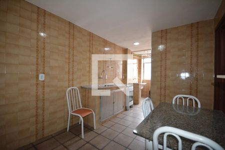 Apartamento para alugar com 80m², 2 quartos e 1 vagaCozinha
