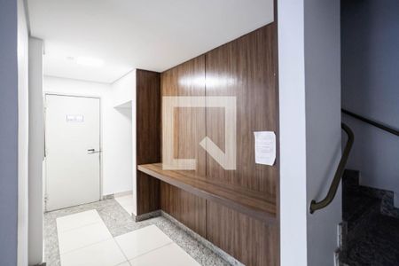 Apartamento para alugar com 46m², 2 quartos e 1 vaga Apartamento para alugar com 46m², 2 quartos e 1 vagaEntrada
