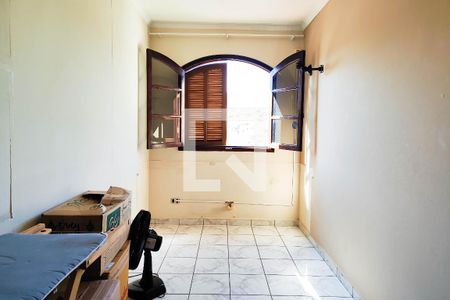 Casa para alugar com 353m², 4 quartos e 4 vagas Casa para alugar com 353m², 4 quartos e 4 vagasQuarto 4