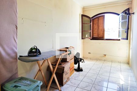 Casa para alugar com 353m², 4 quartos e 4 vagas Casa para alugar com 353m², 4 quartos e 4 vagasQuarto 4