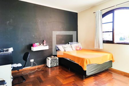 Casa para alugar com 353m², 4 quartos e 4 vagas Casa para alugar com 353m², 4 quartos e 4 vagasQuarto 3